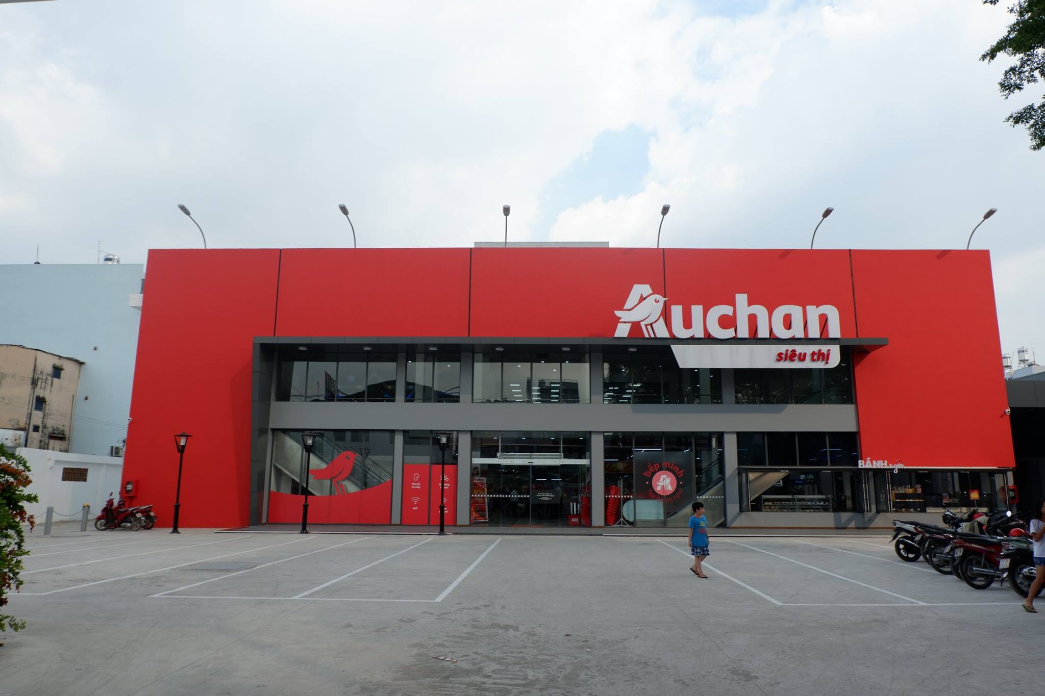 Siêu thị AuChan rộng ngay trong nội khu dự án Era Premium Quận 7